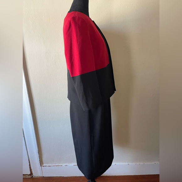 Kasper 2 pc suit Dress w/ Jacket, size 10, like new - Picture 5 of 7